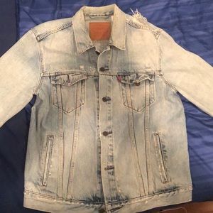 Levi’s denim jacket